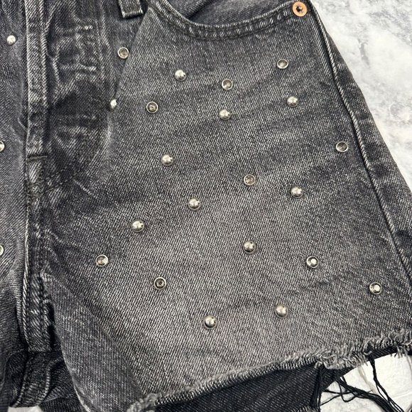 Levi's Wedgie Short in Bling Bling - Picture 5 of 12